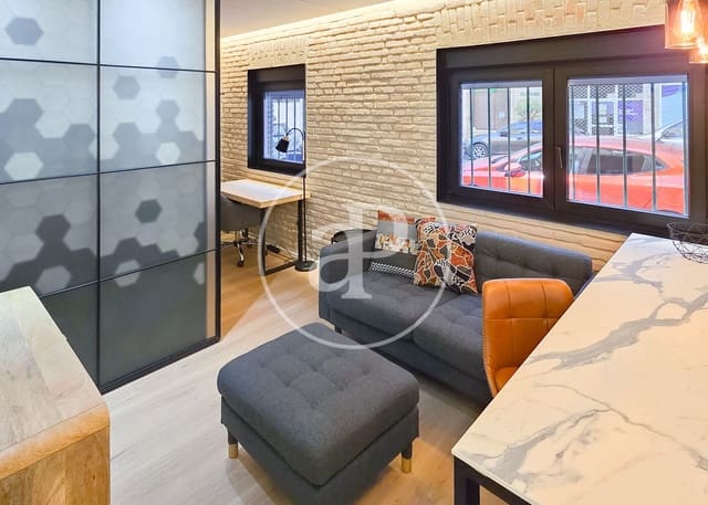 1 slaapkamer Appartement te huur in Imperial, Madrid stad - € 1.350 (Ref: 9690625)
