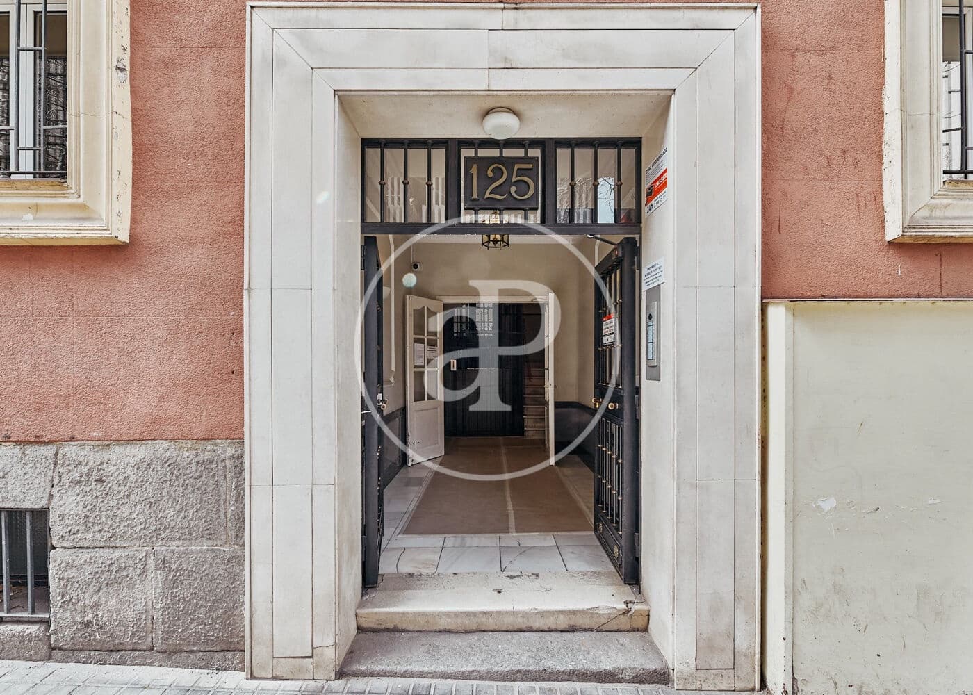 3 slaapkamer Appartement te koop in Madrid stad - € 2.829.000 (Ref: 9690626)