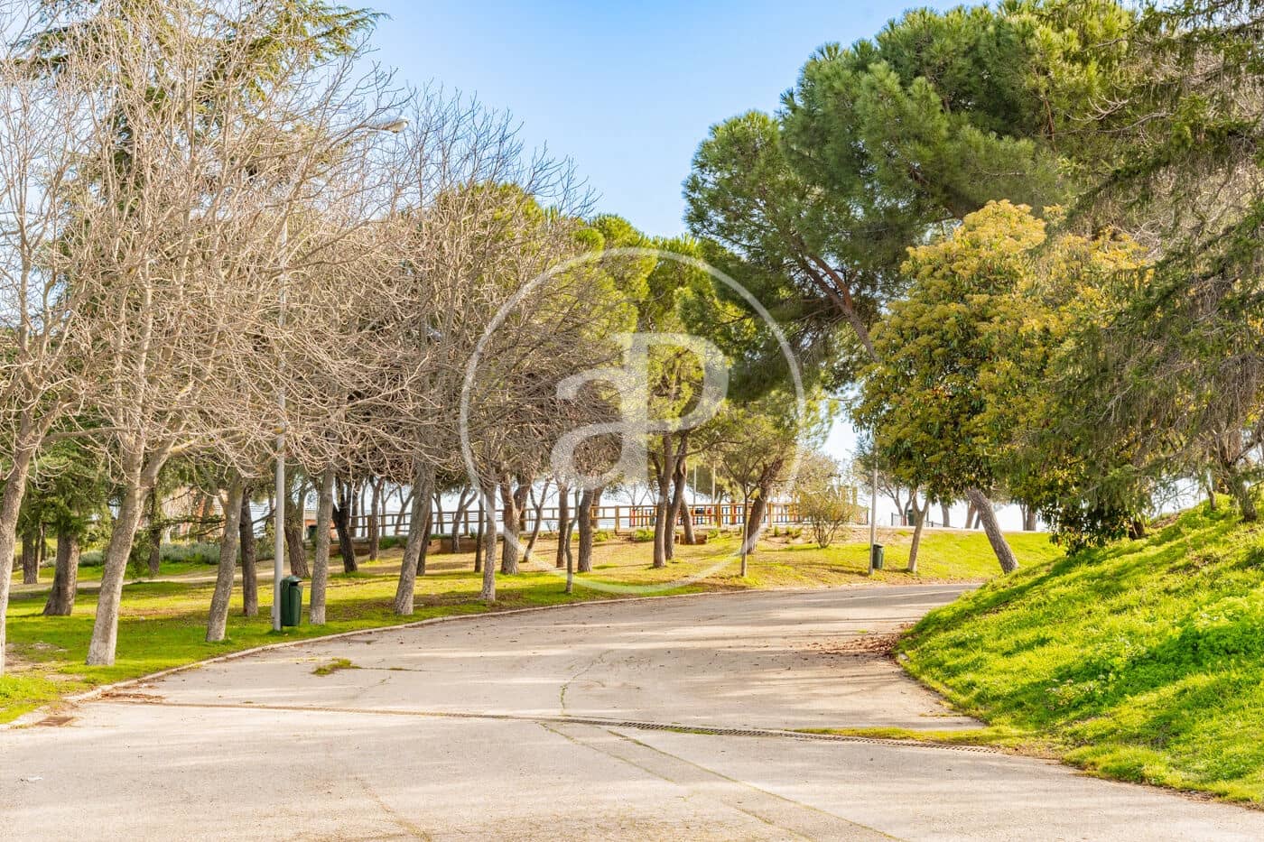 Terreno/Finca Rústica en Madrid ciudad en venta - 695.000 € (Ref: 9690627)