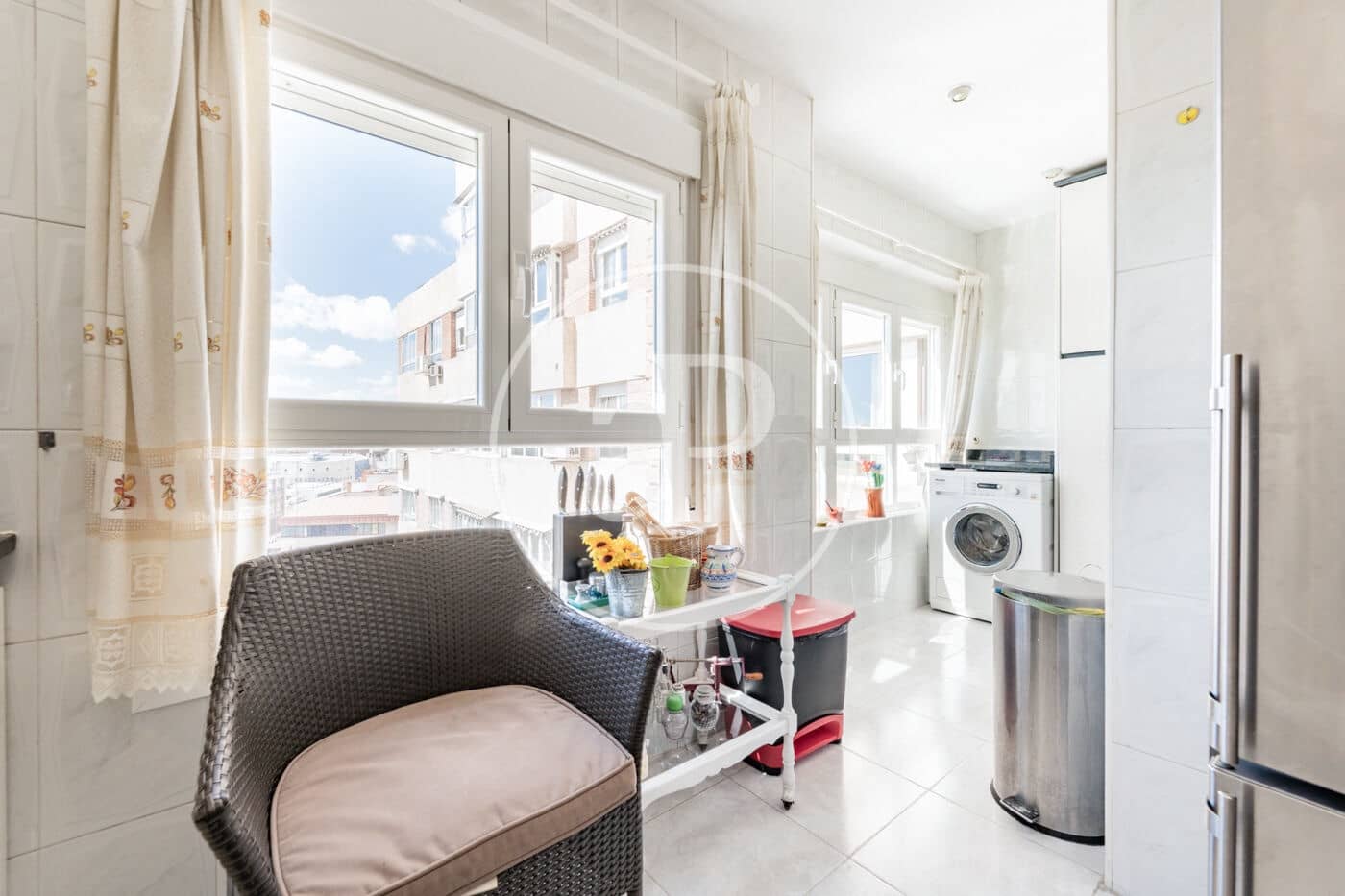 4 bedroom Apartment for sale in Madrid city with pool - € 1,350,000 (Ref: 9690631)