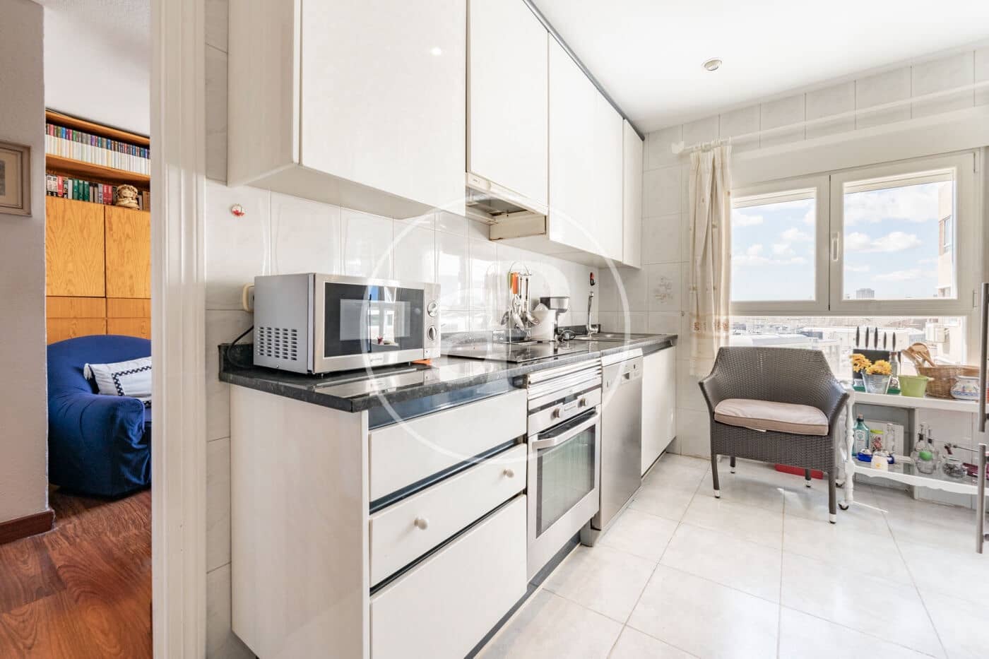 4 bedroom Apartment for sale in Madrid city with pool - € 1,350,000 (Ref: 9690631)