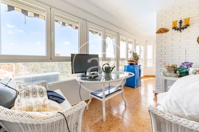 4 soveværelse Lejlighed til salg i Nueva España, Madrid by med swimmingpool - € 1.350.000 (Ref: 9690631)