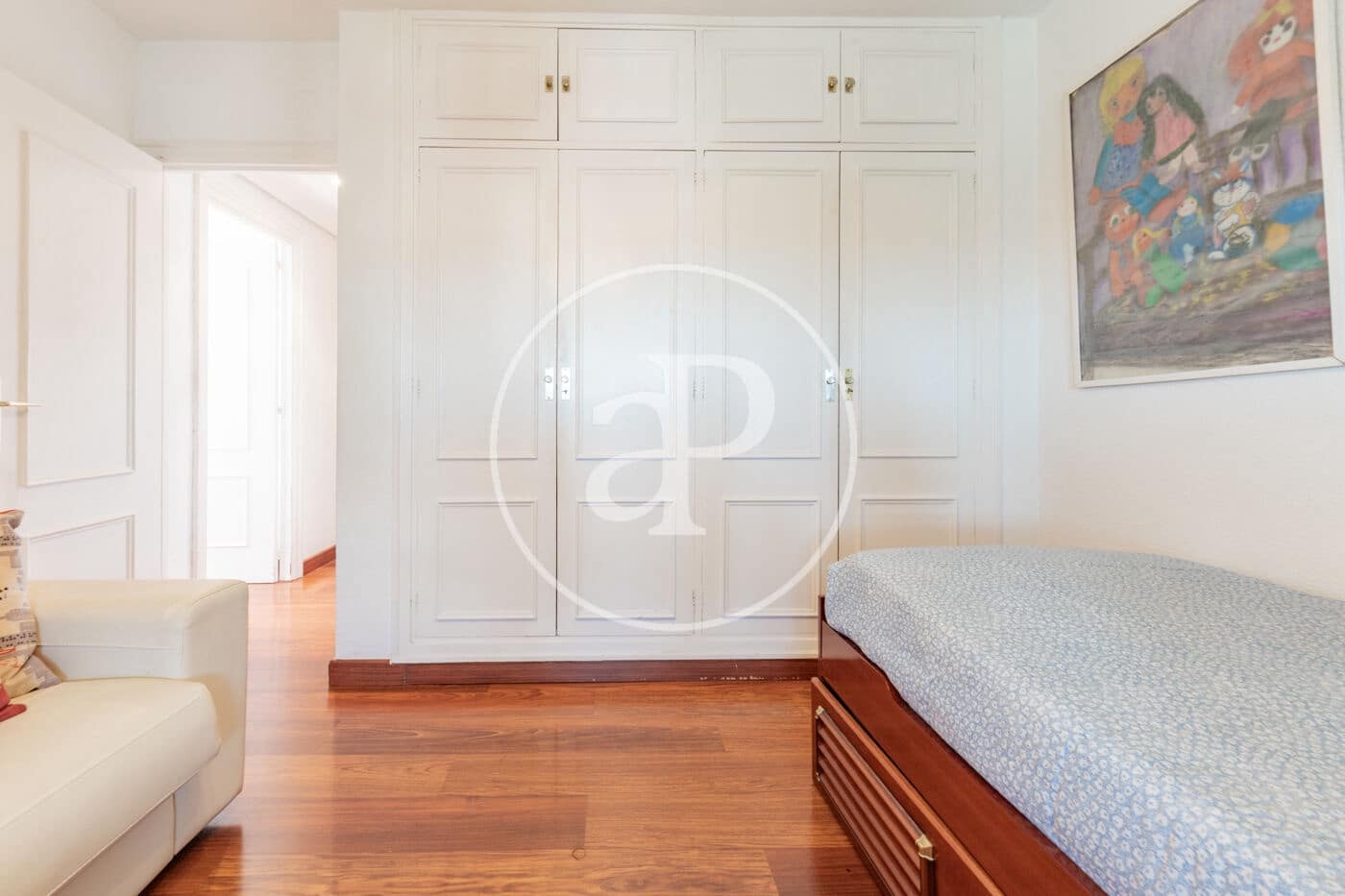 4 bedroom Apartment for sale in Madrid city with pool - € 1,350,000 (Ref: 9690631)