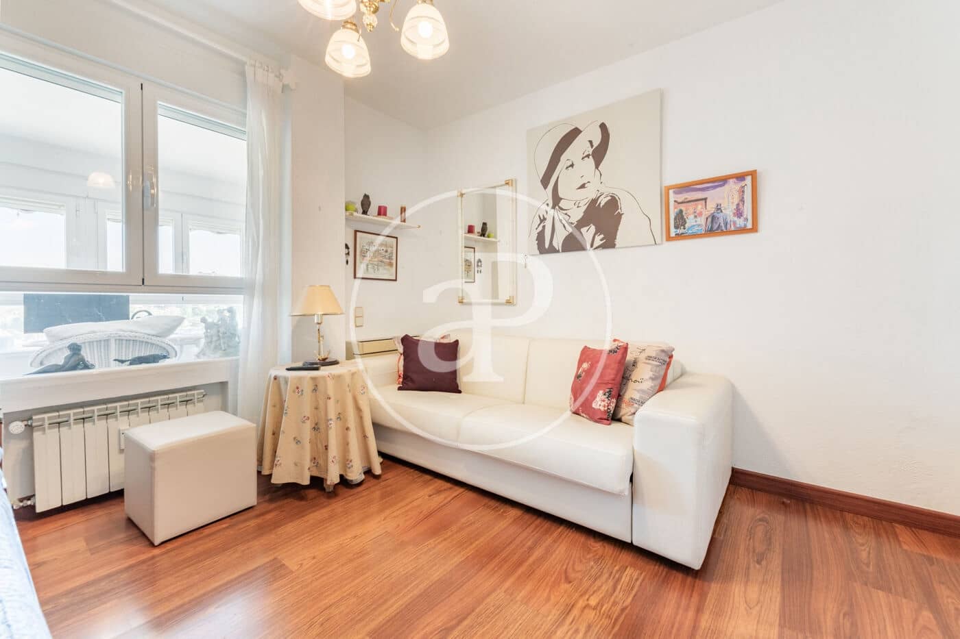 4 bedroom Apartment for sale in Madrid city with pool - € 1,350,000 (Ref: 9690631)