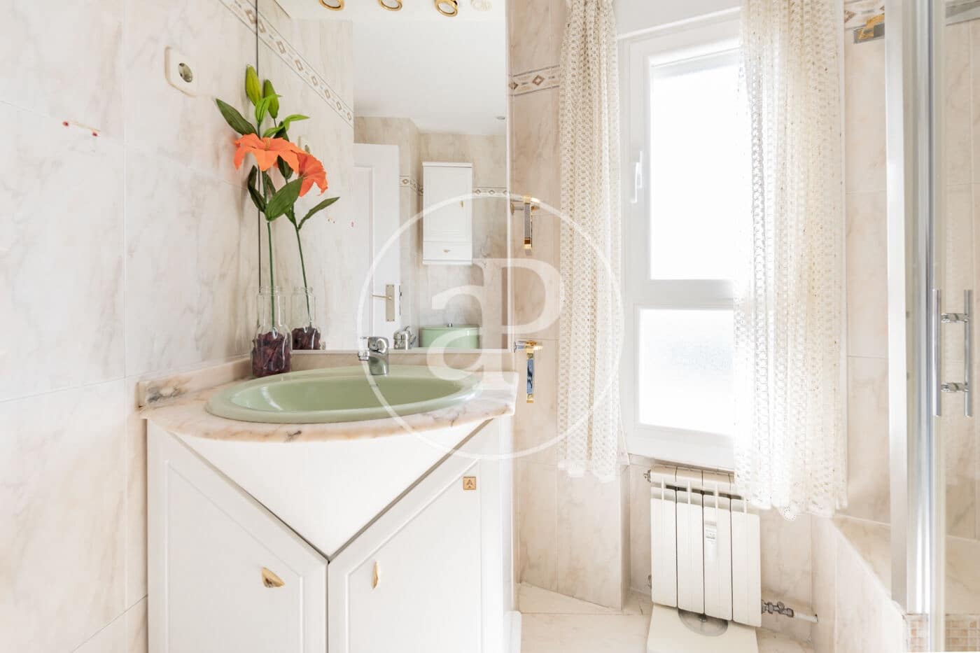 4 bedroom Apartment for sale in Madrid city with pool - € 1,350,000 (Ref: 9690631)