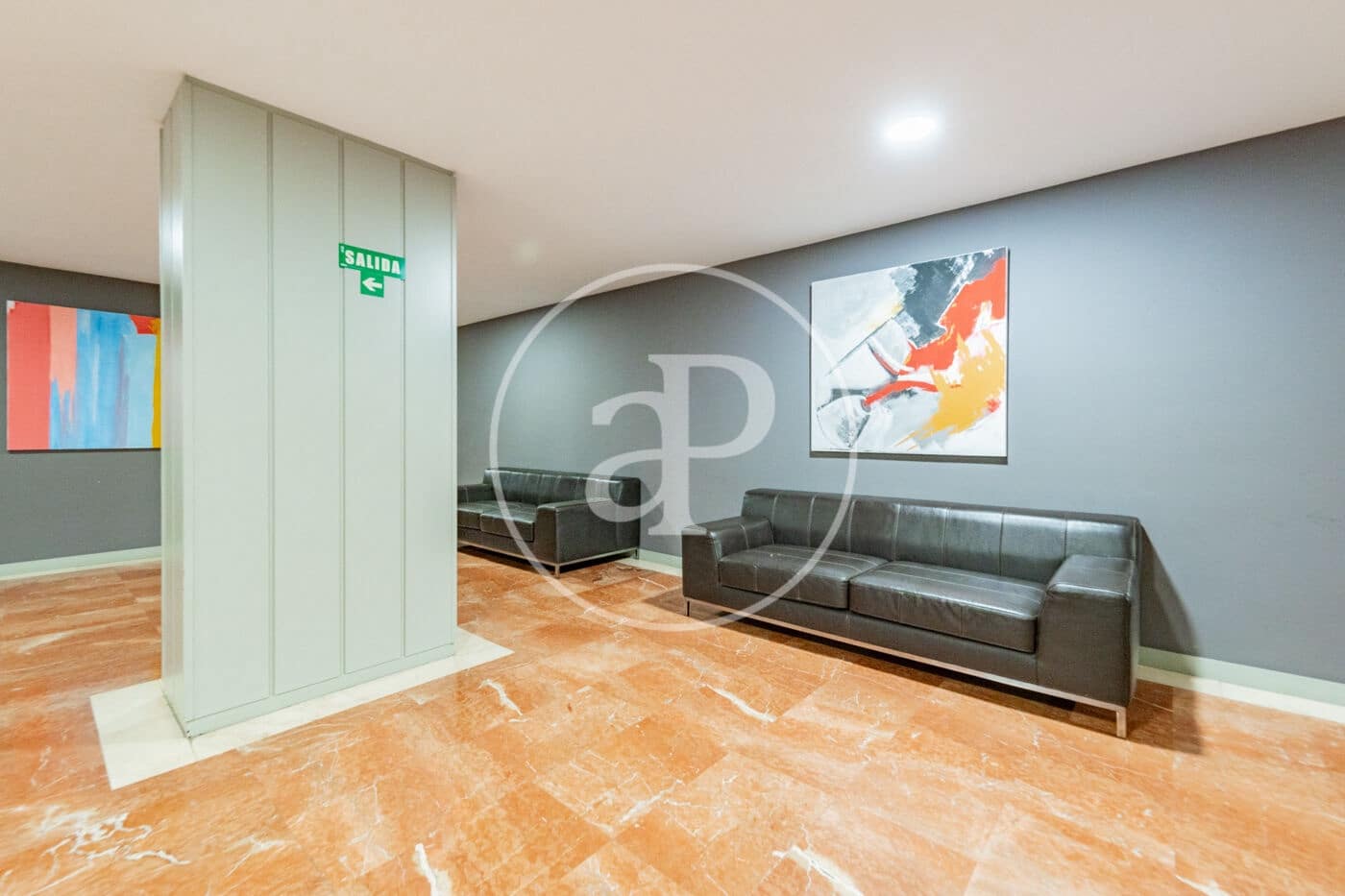 4 bedroom Apartment for sale in Madrid city with pool - € 1,350,000 (Ref: 9690631)