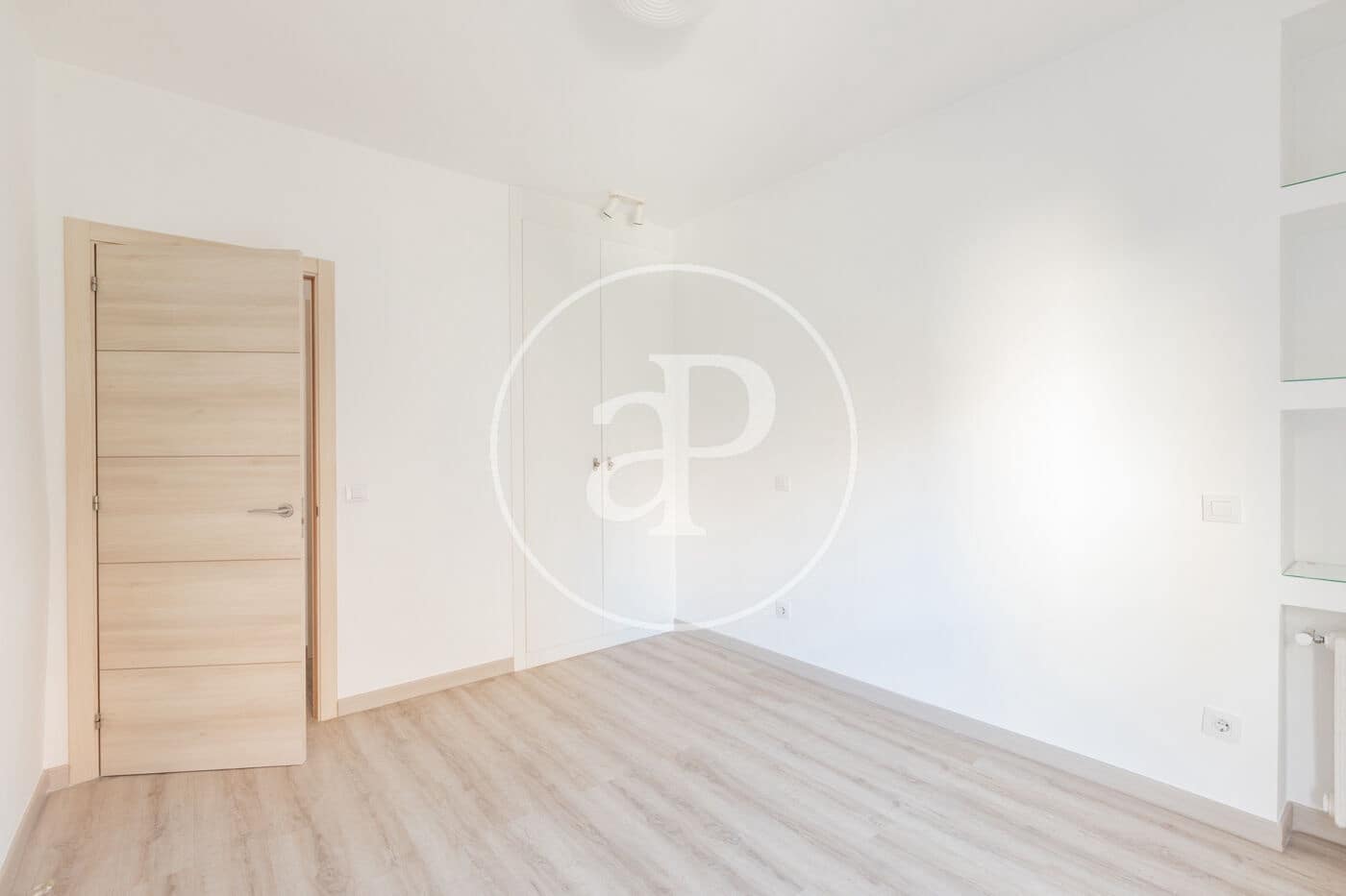 1 bedroom Apartment for sale in Madrid city - € 565,000 (Ref: 9695357)