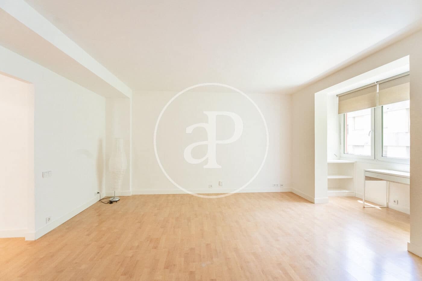 2 bedroom Apartment for rent in Madrid city - € 2,300 (Ref: 9695359)
