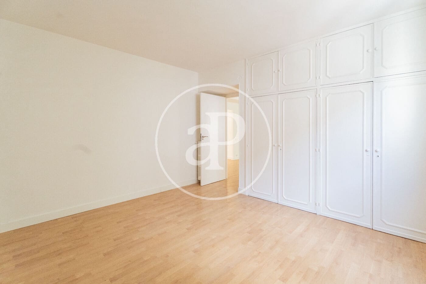 2 bedroom Apartment for rent in Madrid city - € 2,300 (Ref: 9695359)