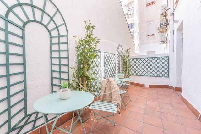 Appartement de 3 chambres à louer à Castellana, Madrid ville - 3 960 € (Ref: 9695361)