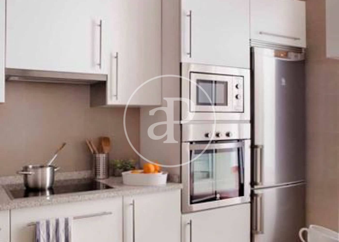 Apartamento de 3 habitaciones en Madrid ciudad en alquiler - 3.960 € (Ref: 9695361)
