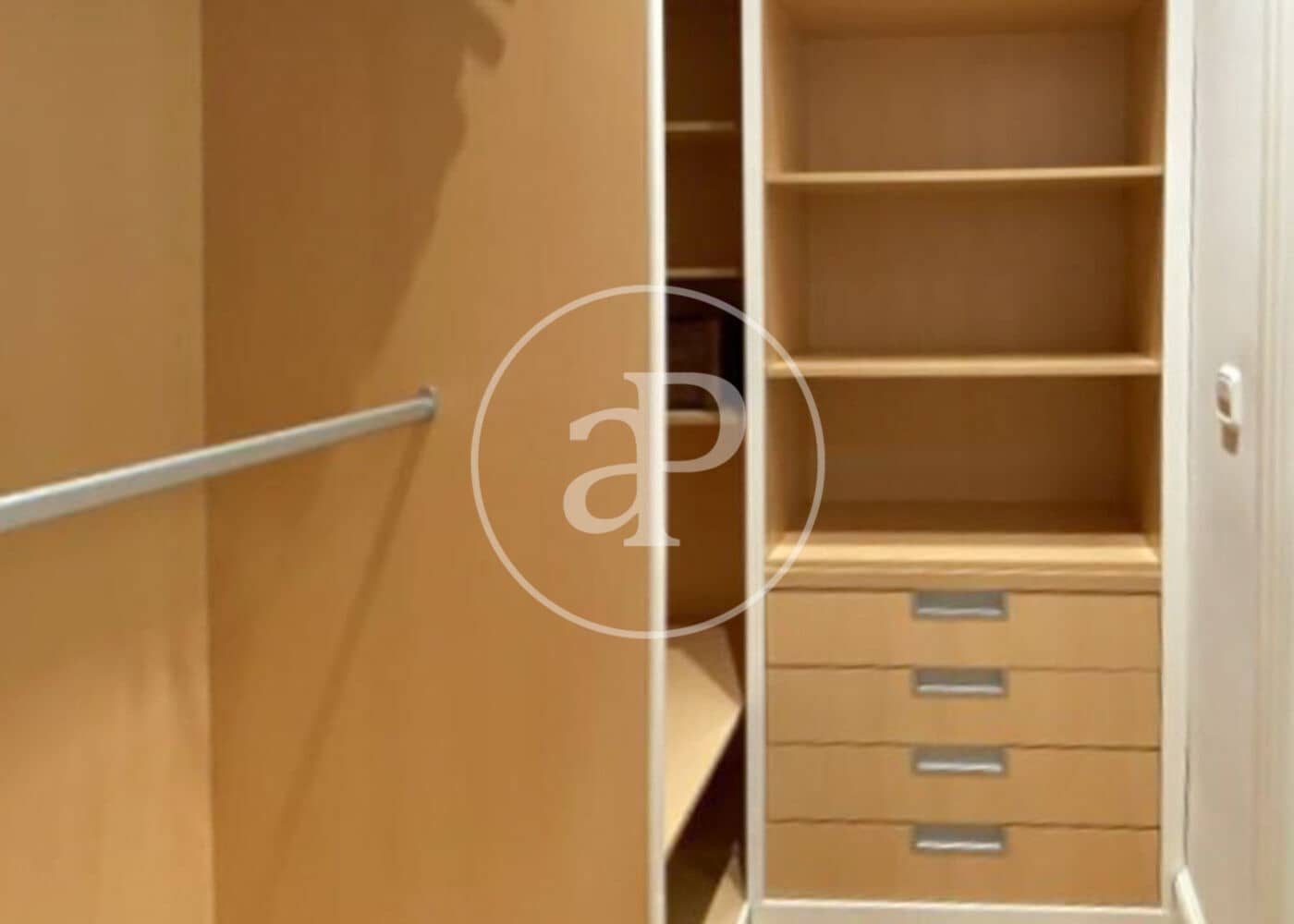 Apartamento de 3 habitaciones en Madrid ciudad en alquiler - 3.960 € (Ref: 9695361)