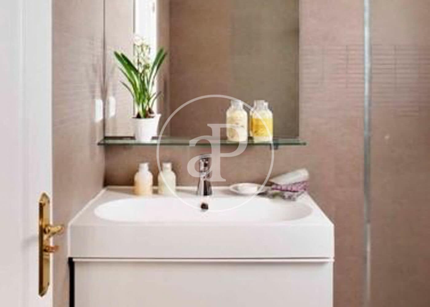 Apartamento de 3 habitaciones en Madrid ciudad en alquiler - 3.960 € (Ref: 9695361)