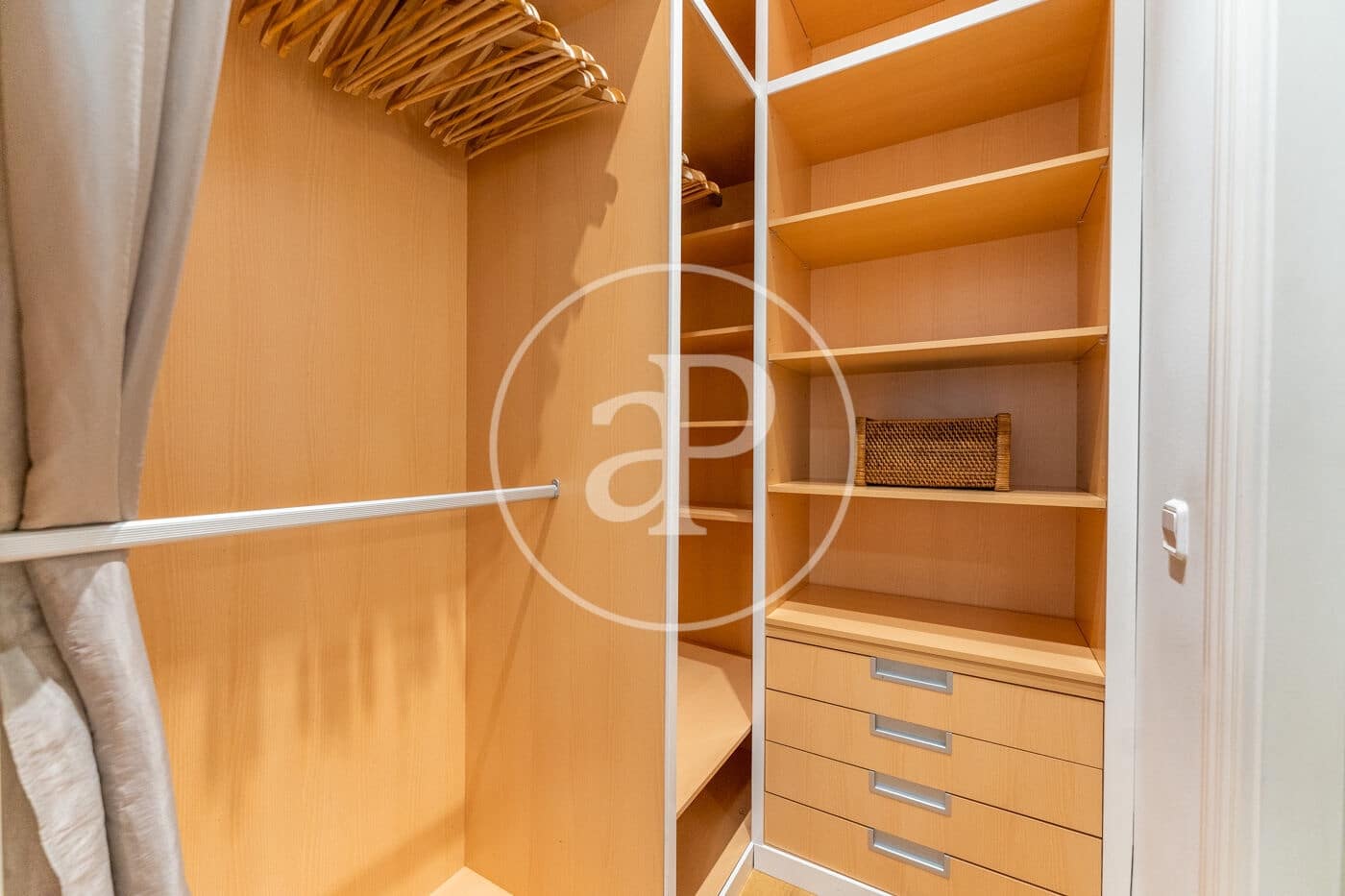 Apartamento de 3 habitaciones en Madrid ciudad en alquiler - 3.960 € (Ref: 9695361)