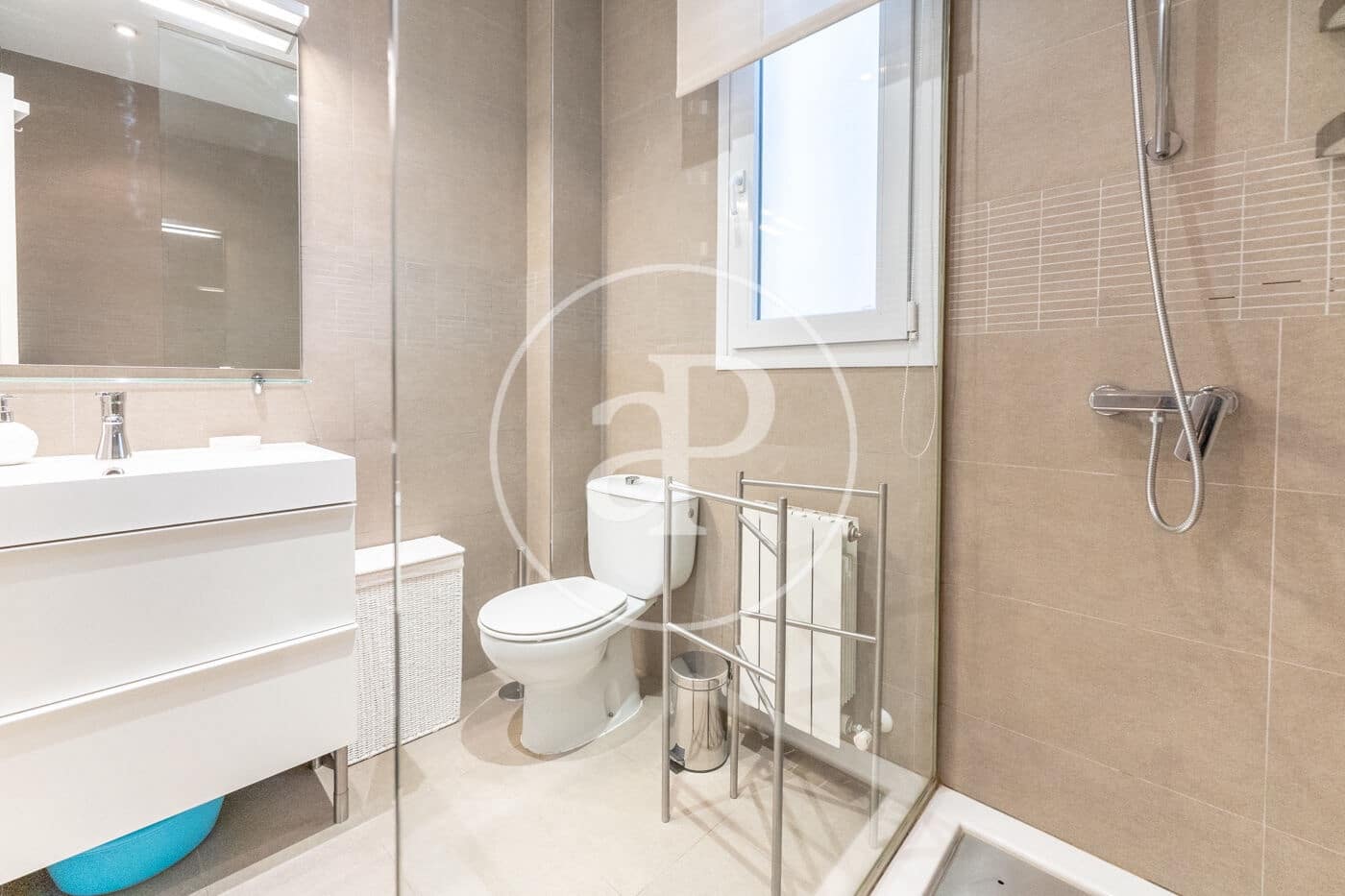 Apartamento de 3 habitaciones en Madrid ciudad en alquiler - 3.960 € (Ref: 9695361)