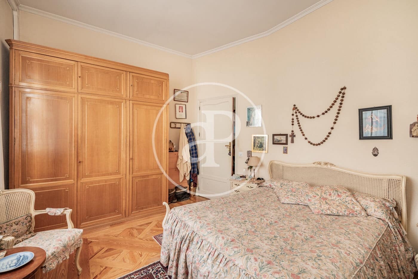 6 bedroom Apartment for sale in Madrid city - € 2,350,000 (Ref: 9698838)