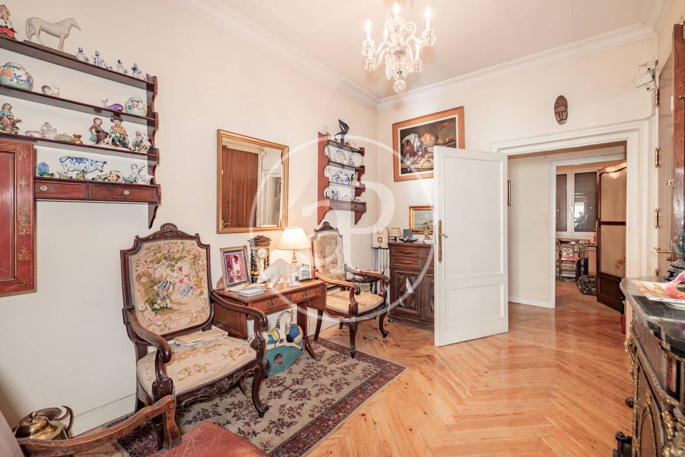 6 bedroom Apartment for sale in Madrid city - € 2,350,000 (Ref: 9698838)