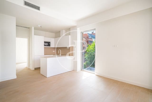 Apartment for sale in San Juan Bautista, Madrid city with pool - € 850,000 (Ref: 9698844)