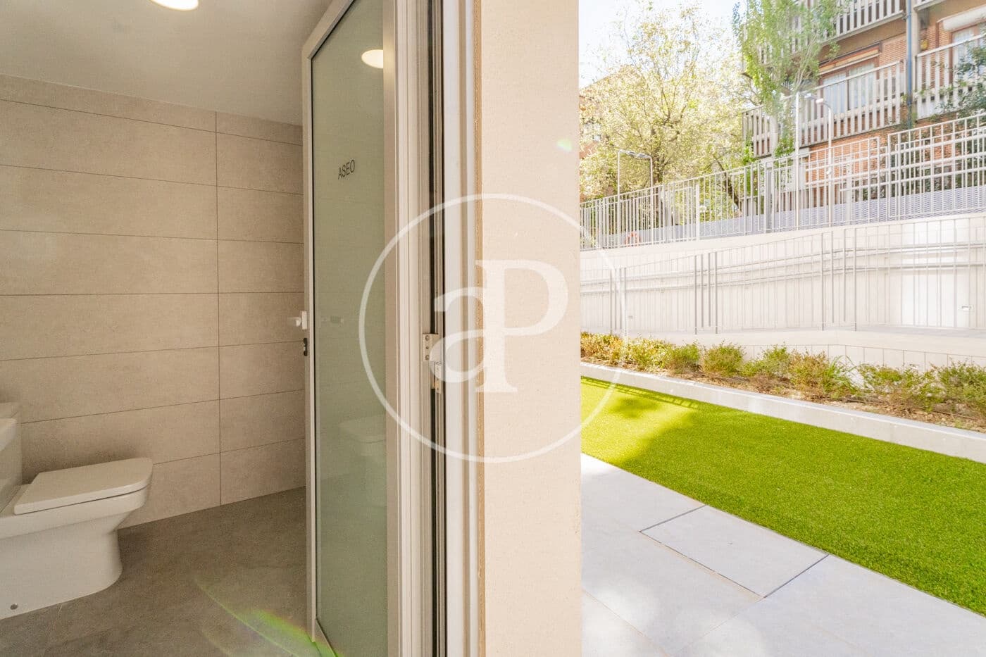 Apartment for sale in Madrid city with pool - € 850,000 (Ref: 9698844)
