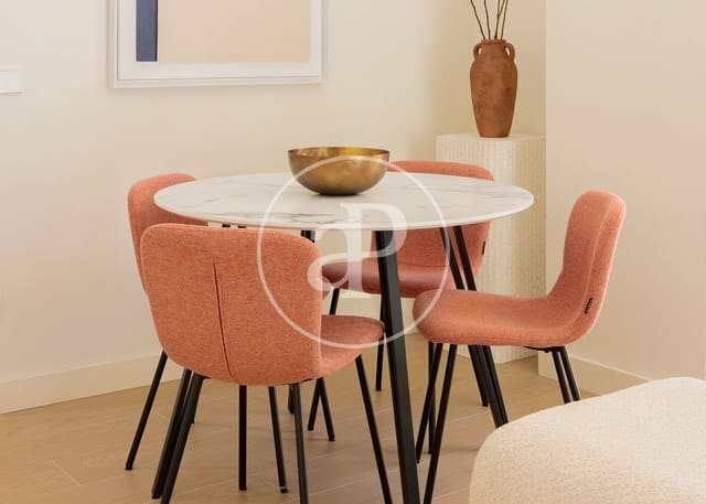 Apartamento para venda em San Juan Bautista, Madrid cidade com piscina - 795 000 € (Ref: 9698844)