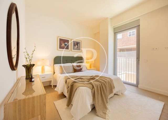 Apartamento para venda em San Juan Bautista, Madrid cidade com piscina - 795 000 € (Ref: 9698844)