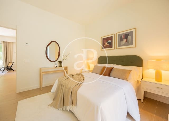 Apartamento para venda em San Juan Bautista, Madrid cidade com piscina - 795 000 € (Ref: 9698844)