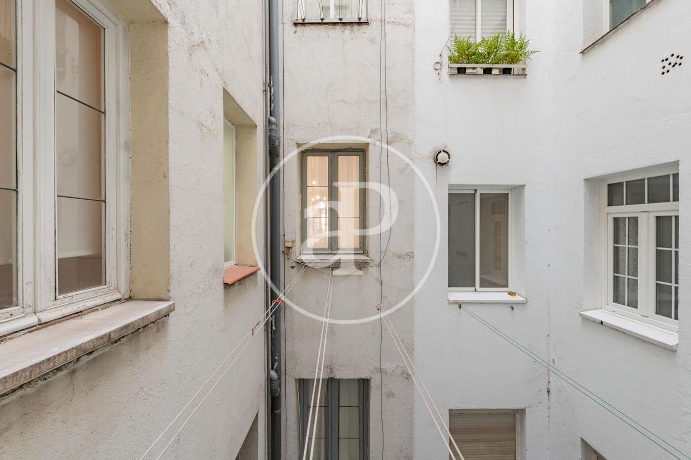 4 bedroom Apartment for sale in Madrid city - € 1,400,000 (Ref: 9698845)