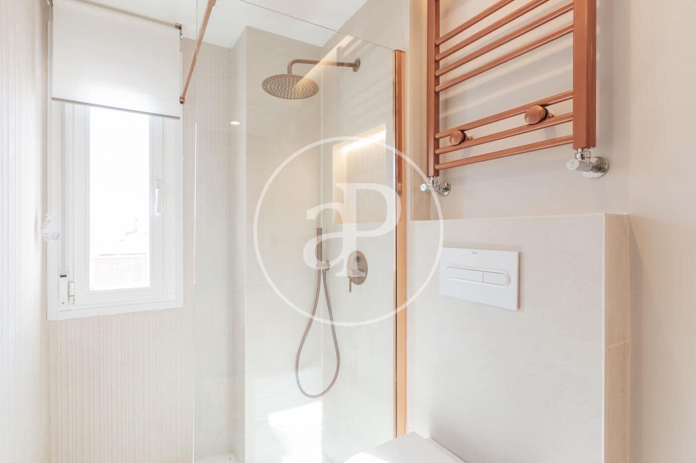 1 sypialnia Apartament na sprzedaż w Miasto Madryt z basenem - 899 000 € (Ref: 9698846)