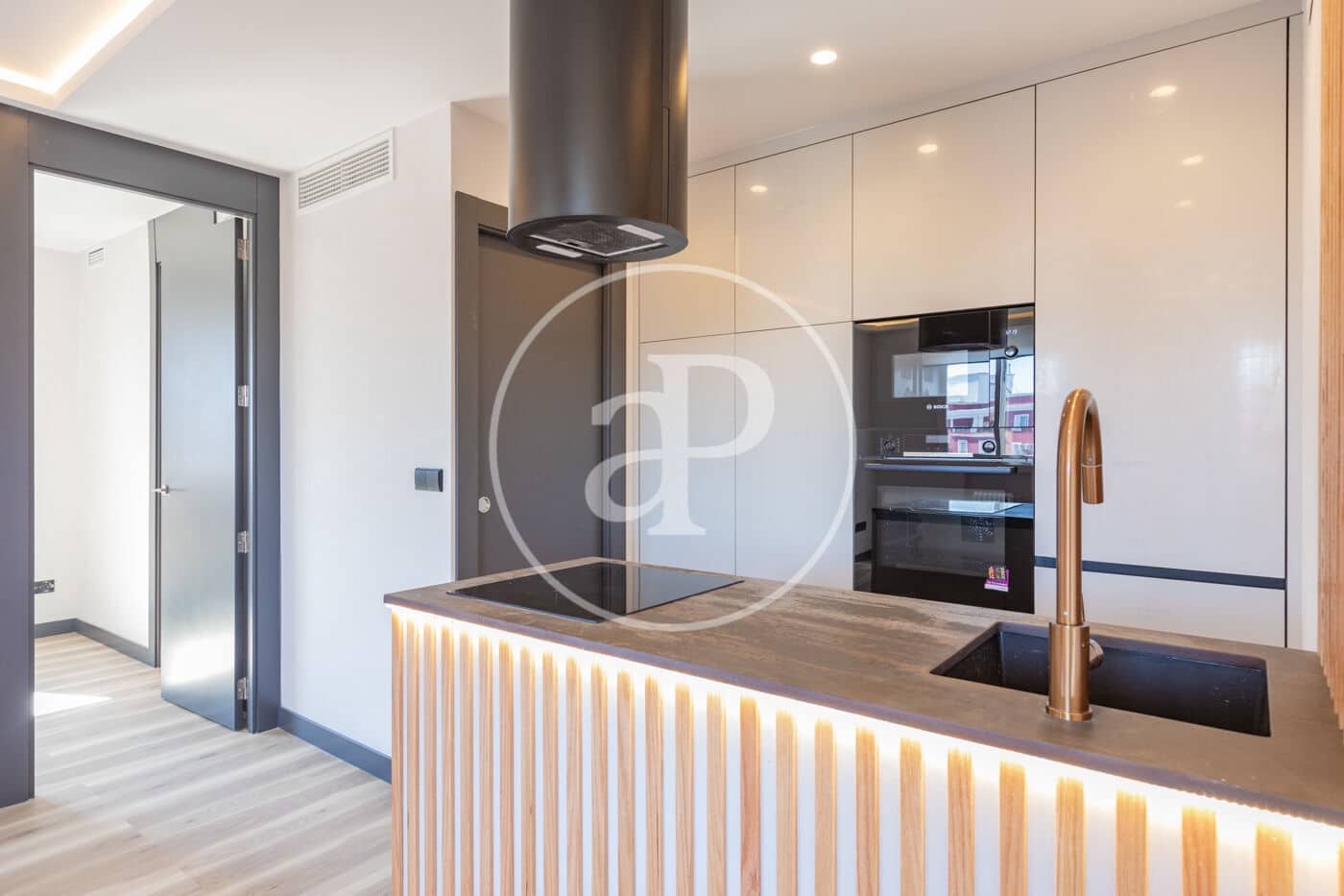 1 sypialnia Apartament na sprzedaż w Miasto Madryt z basenem - 899 000 € (Ref: 9698846)