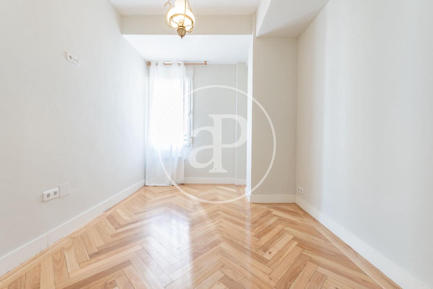 2 slaapkamer Appartement te koop in Madrid stad - € 970.000 (Ref: 9701643)