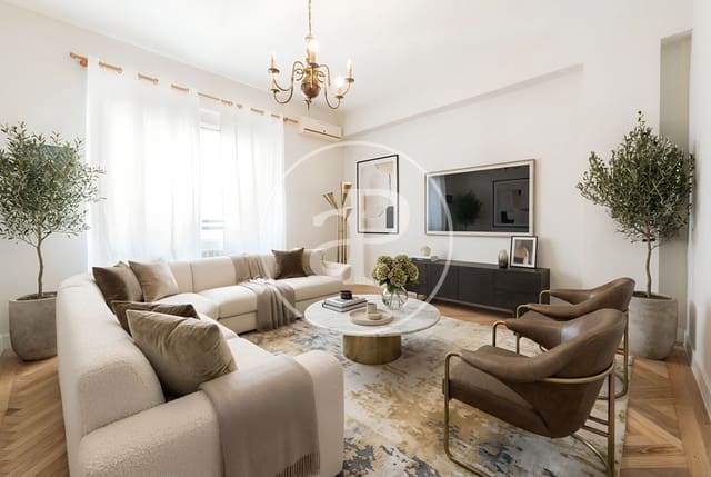 2 sovrum Lägenhet till salu i Castellana, Madrid stad - 970 000 € (Ref: 9701643)