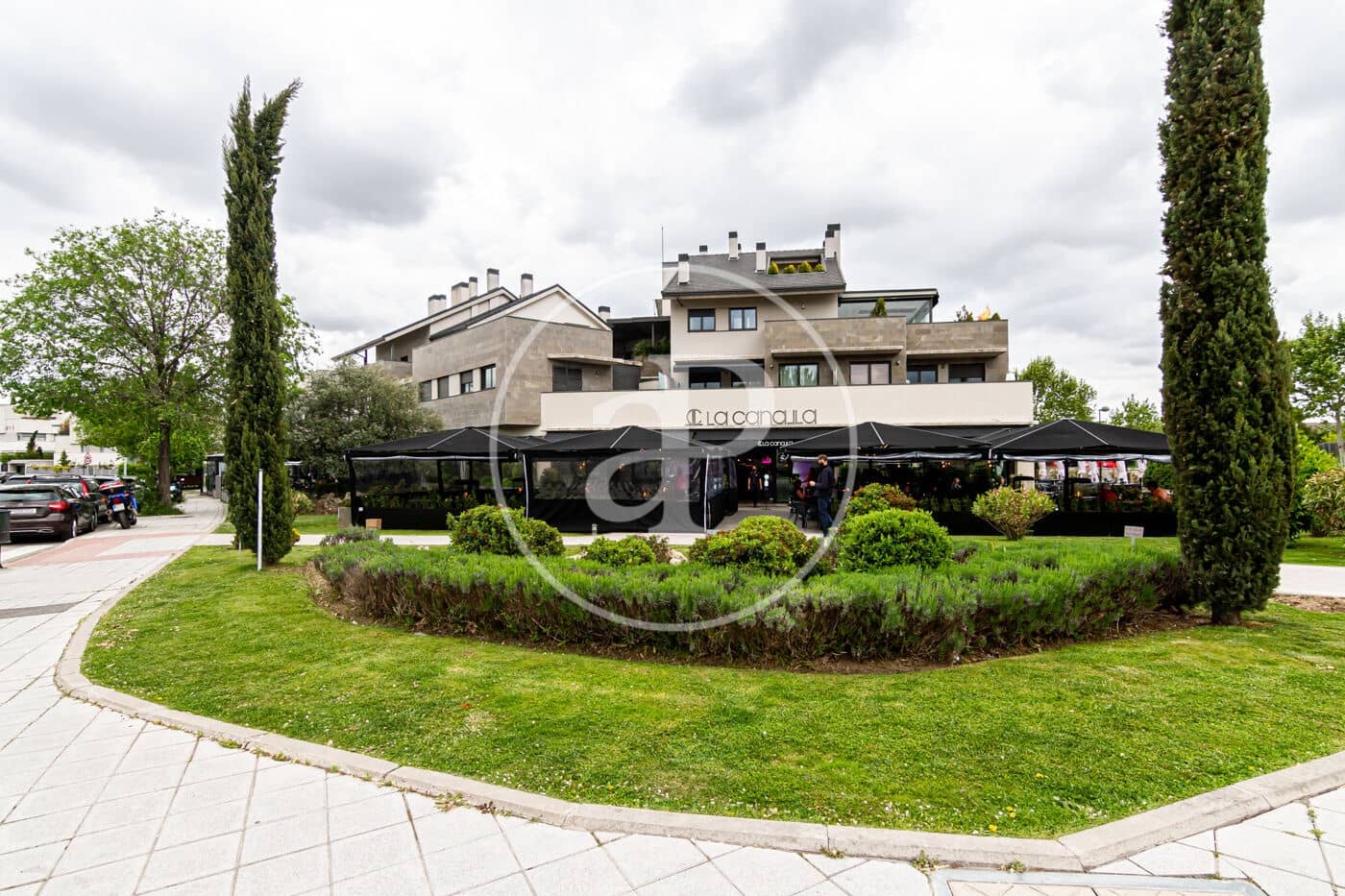 5 bedroom Villa for sale in Madrid city with pool - € 4,150,000 (Ref: 9701644)