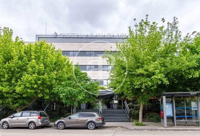 5 sovrum Villa till salu i Aravaca, Madrid stad med pool - 4 150 000 € (Ref: 9701644)