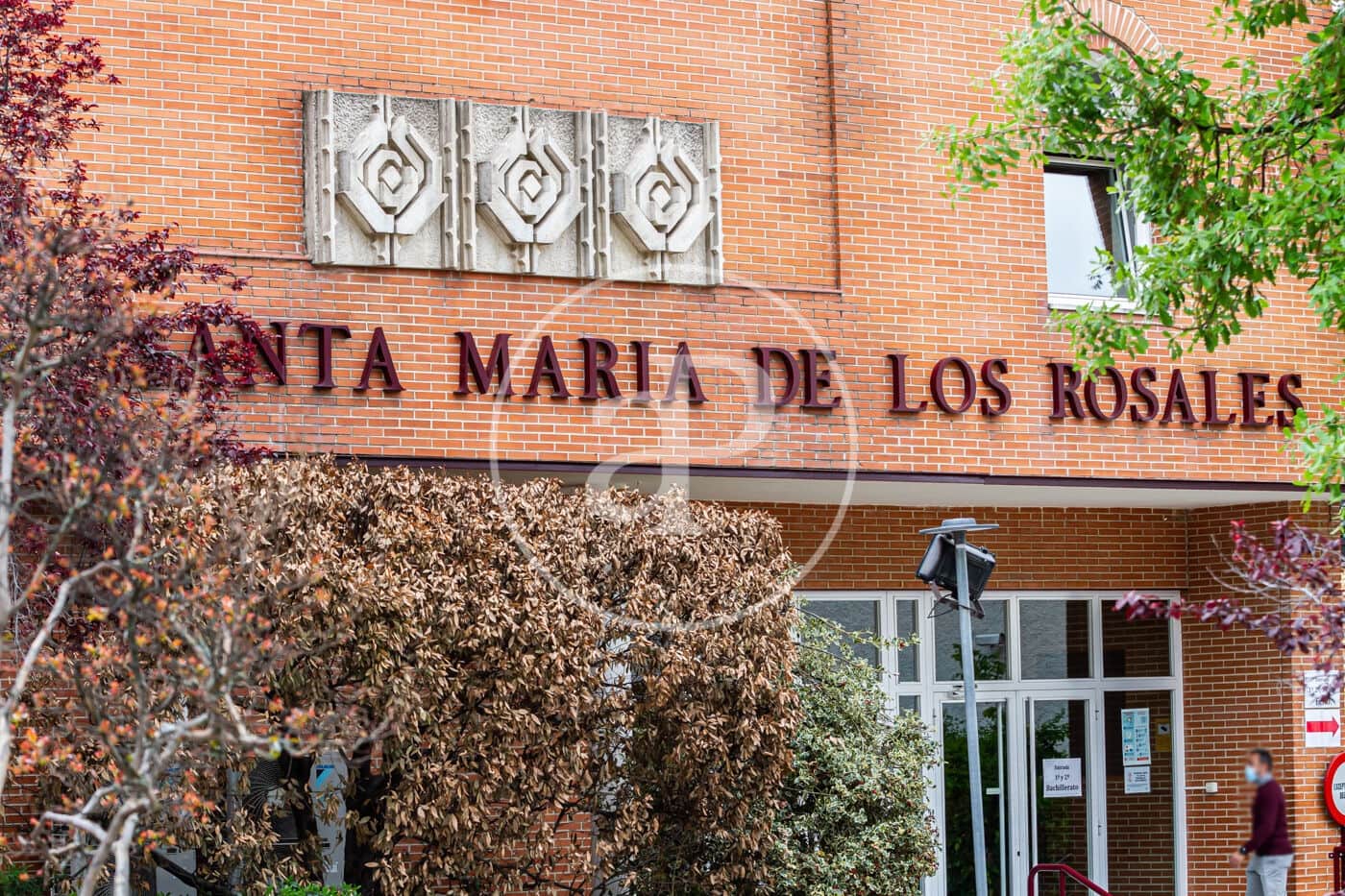 5 bedroom Villa for sale in Madrid city with pool - € 4,150,000 (Ref: 9701644)