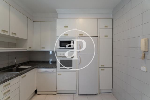 2 camera da letto Appartamento da affittare in Universidad, Madrid città - 1.950 € (Rif: 9701647)