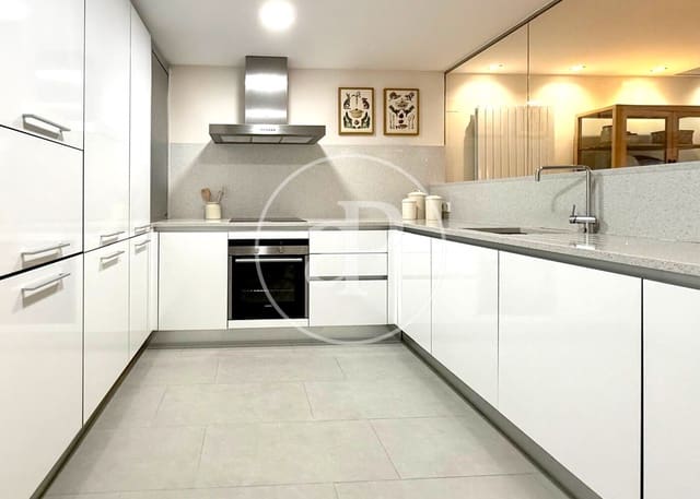 Apartamento de 2 habitaciones en Recoletos, Madrid ciudad en venta - 1.990.000 € (Ref: 9701648)