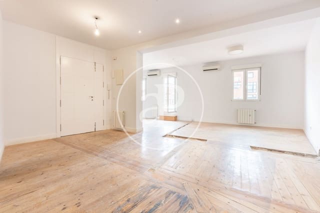 Ático de 3 habitaciones en Almagro, Madrid ciudad en venta - 2.180.000 € (Ref: 9711980)