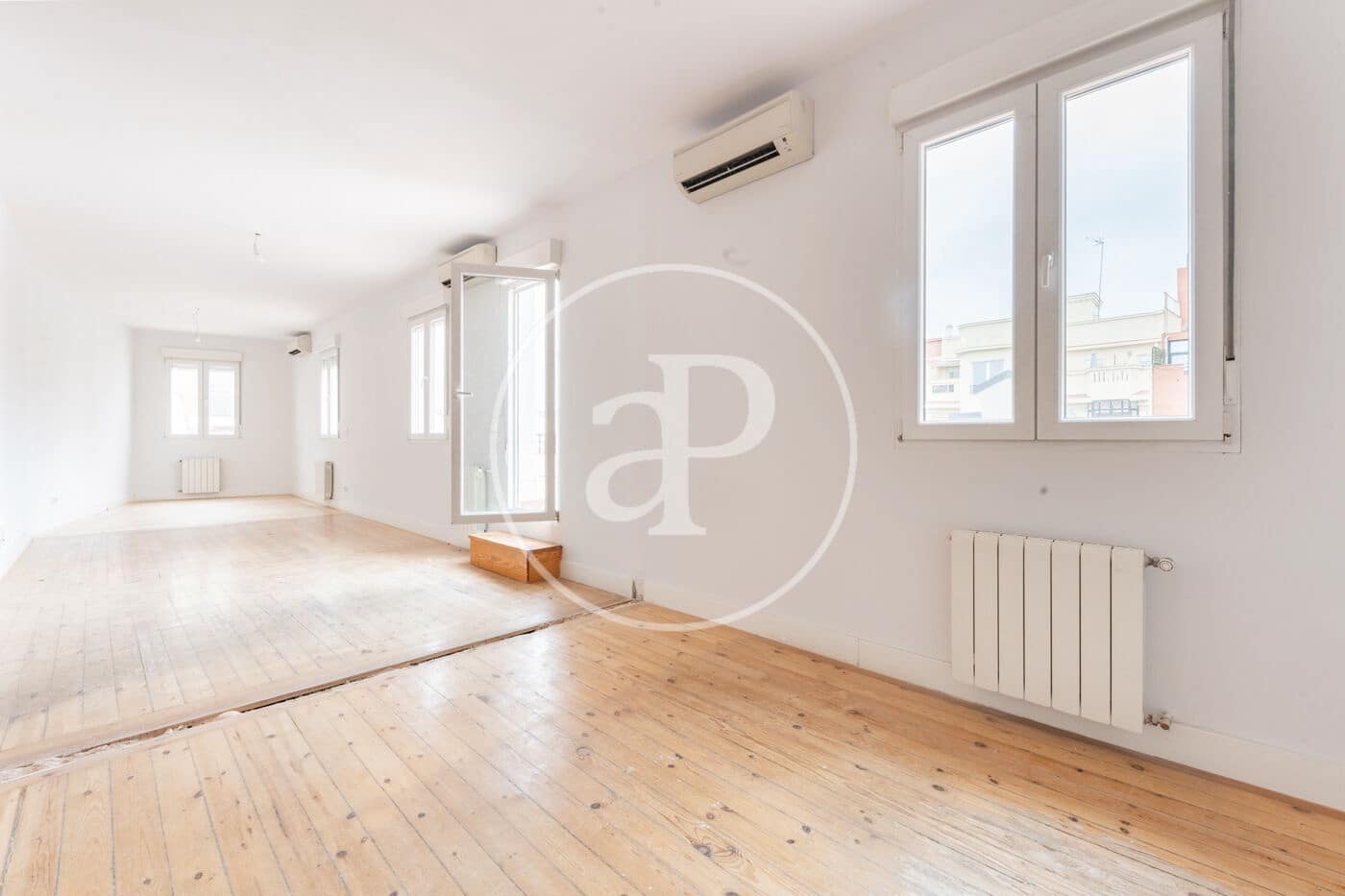 3 bedroom Penthouse for sale in Madrid city - € 2,180,000 (Ref: 9711980)