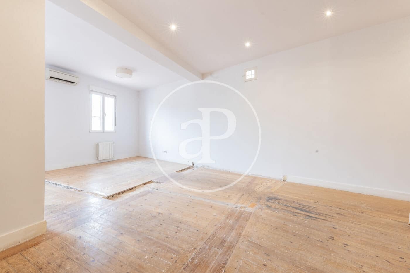 3 bedroom Penthouse for sale in Madrid city - € 2,180,000 (Ref: 9711980)