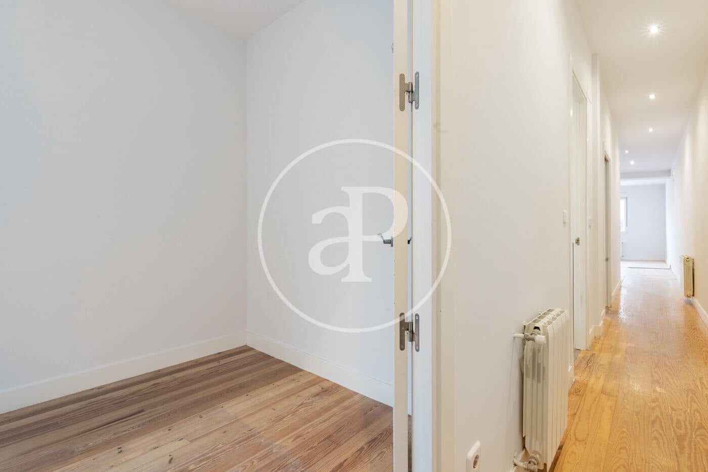 3 bedroom Penthouse for sale in Madrid city - € 2,180,000 (Ref: 9711980)