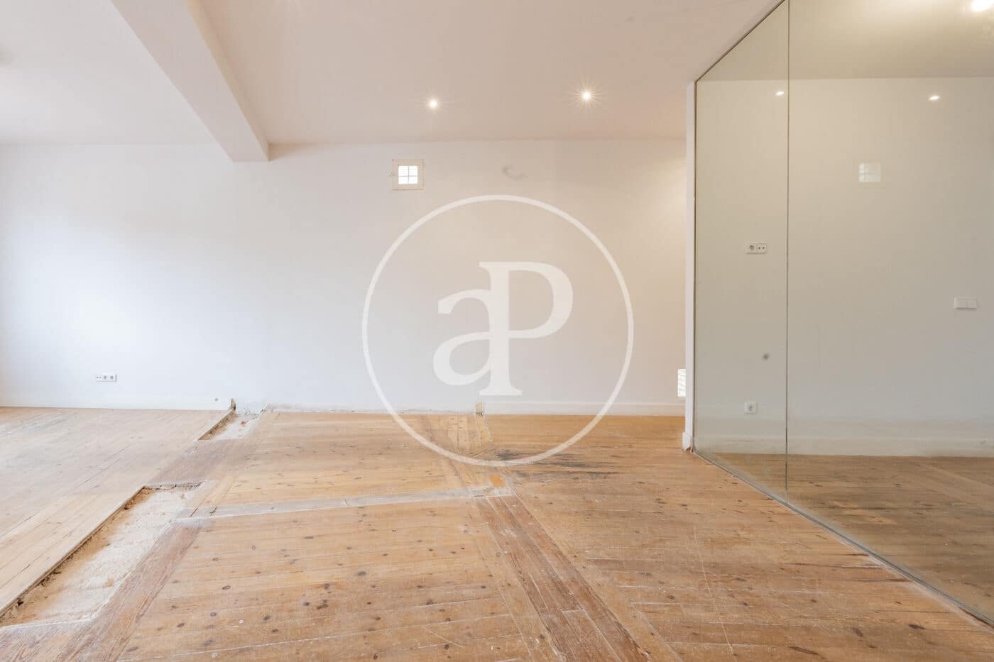 3 bedroom Penthouse for sale in Madrid city - € 2,180,000 (Ref: 9711980)