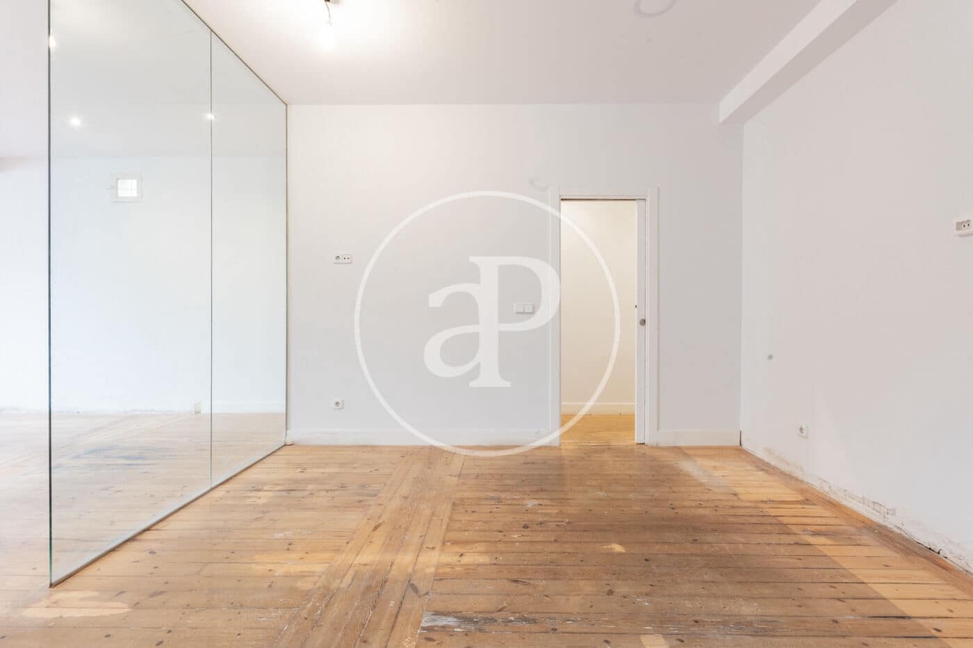 3 bedroom Penthouse for sale in Madrid city - € 2,180,000 (Ref: 9711980)