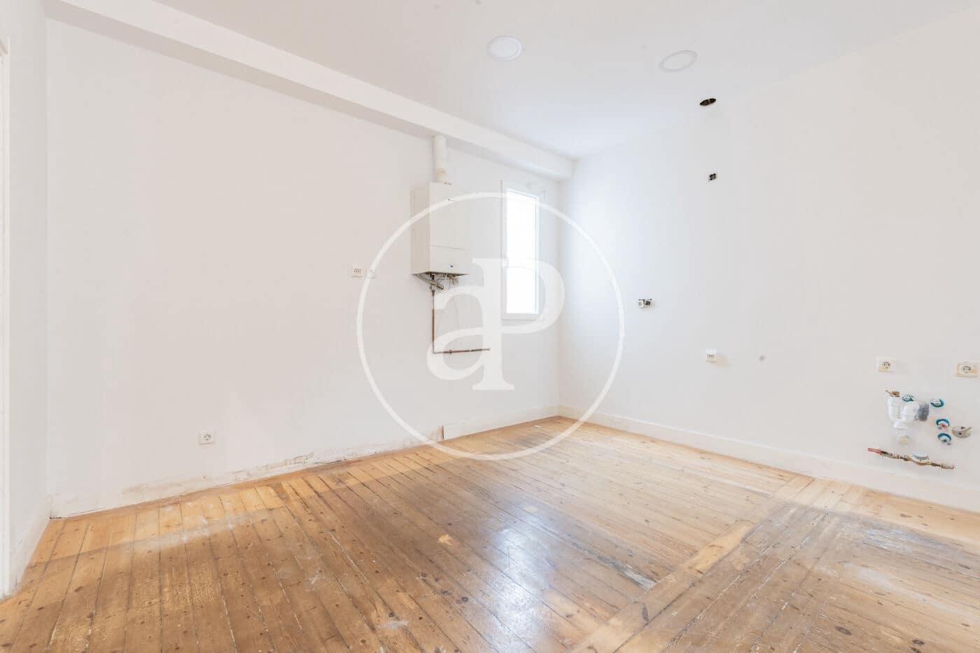 3 bedroom Penthouse for sale in Madrid city - € 2,180,000 (Ref: 9711980)