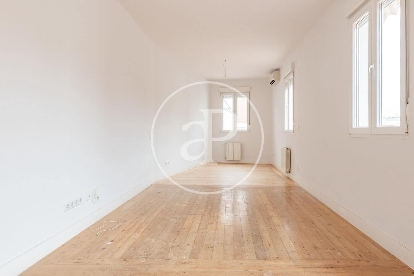 3 bedroom Penthouse for sale in Madrid city - € 2,180,000 (Ref: 9711980)