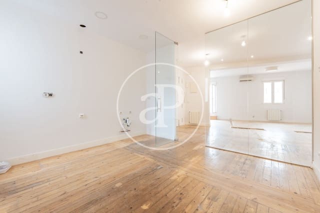 3 soverom Penthouse til salgs i Almagro, Madrid by - € 1 850 000 (Ref: 9711980)