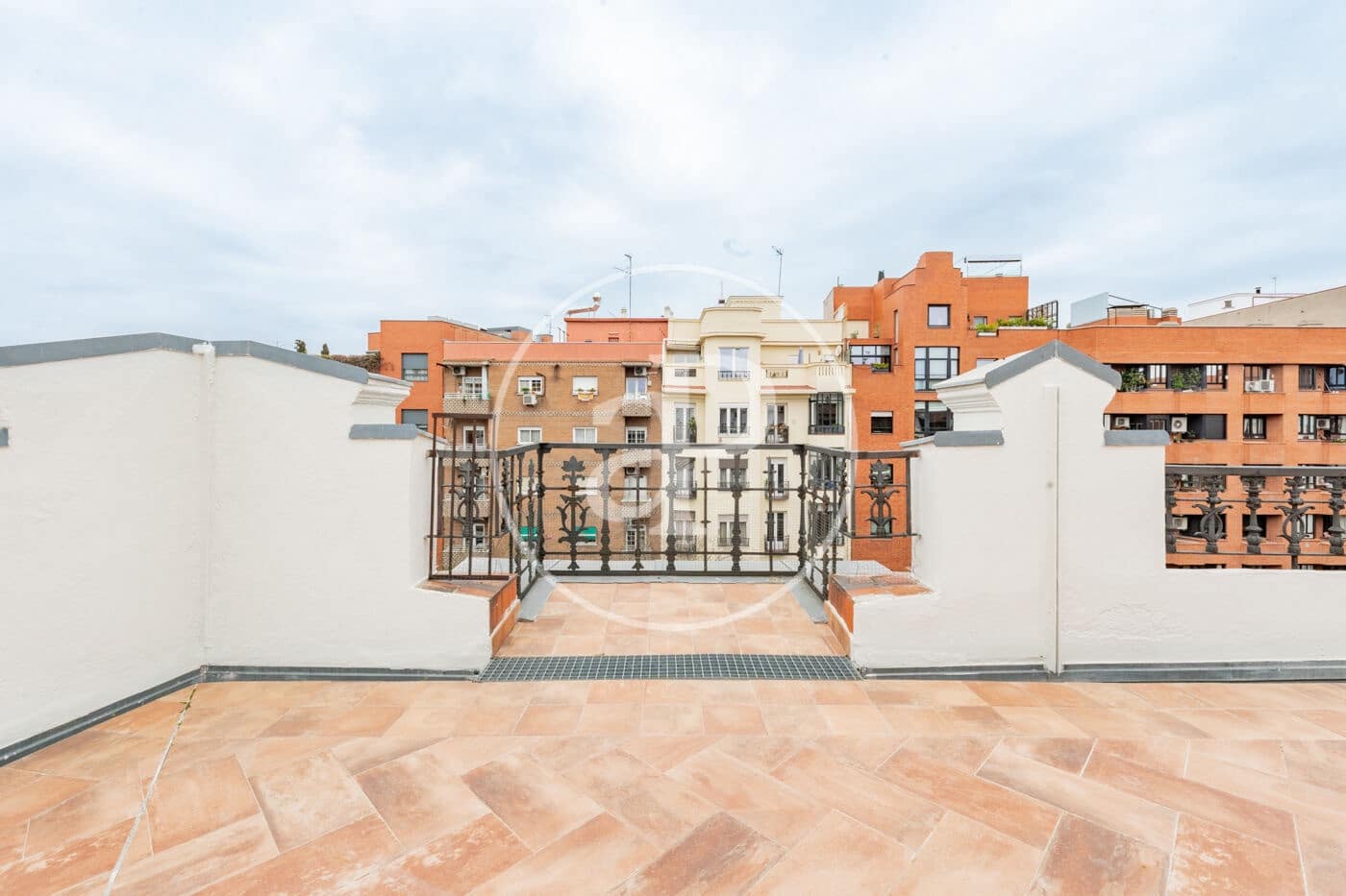 3 bedroom Penthouse for sale in Madrid city - € 2,180,000 (Ref: 9711980)