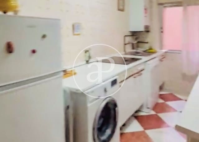 5 slaapkamer Appartement te koop in Ventas, Madrid stad - € 625.000 (Ref: 9711982)