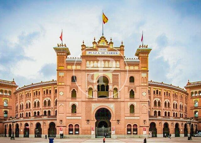 5 slaapkamer Appartement te koop in Ventas, Madrid stad - € 625.000 (Ref: 9711982)