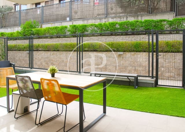 2 slaapkamer Appartement te koop in Las Rozas de Madrid - € 695.000 (Ref: 9711986)