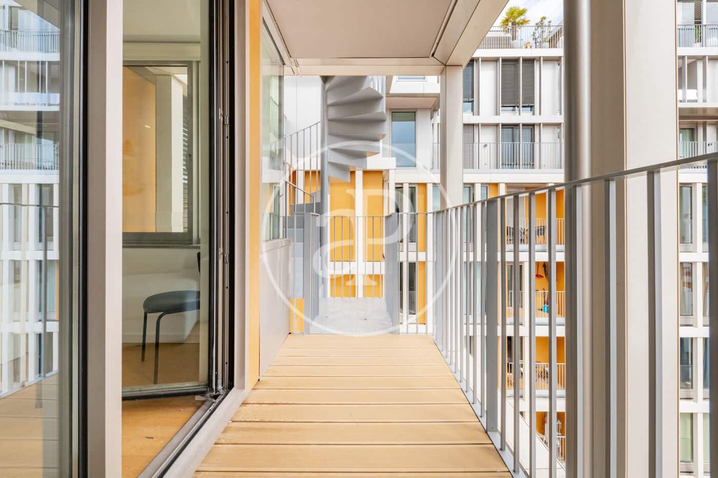 2 bedroom Apartment for rent in Madrid city with pool - € 3,100 (Ref: 9711987)